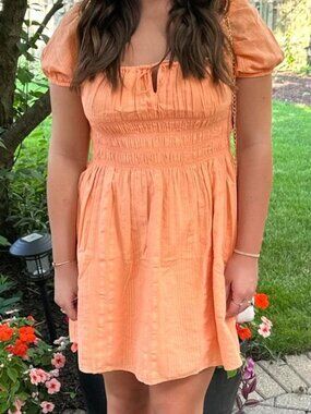 Aritzia Sunday Best Kay Dress Sunny Apricot Orange Size Medium